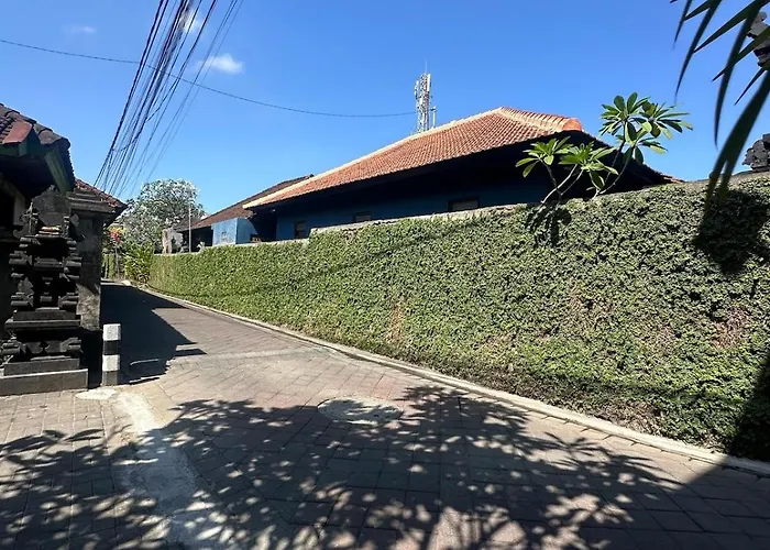 Popi Legian *